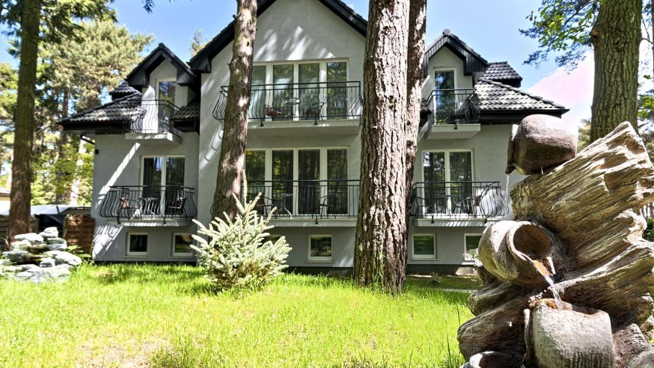 Lc Pokoje & Apartamenty Pobierowo Exterior photo