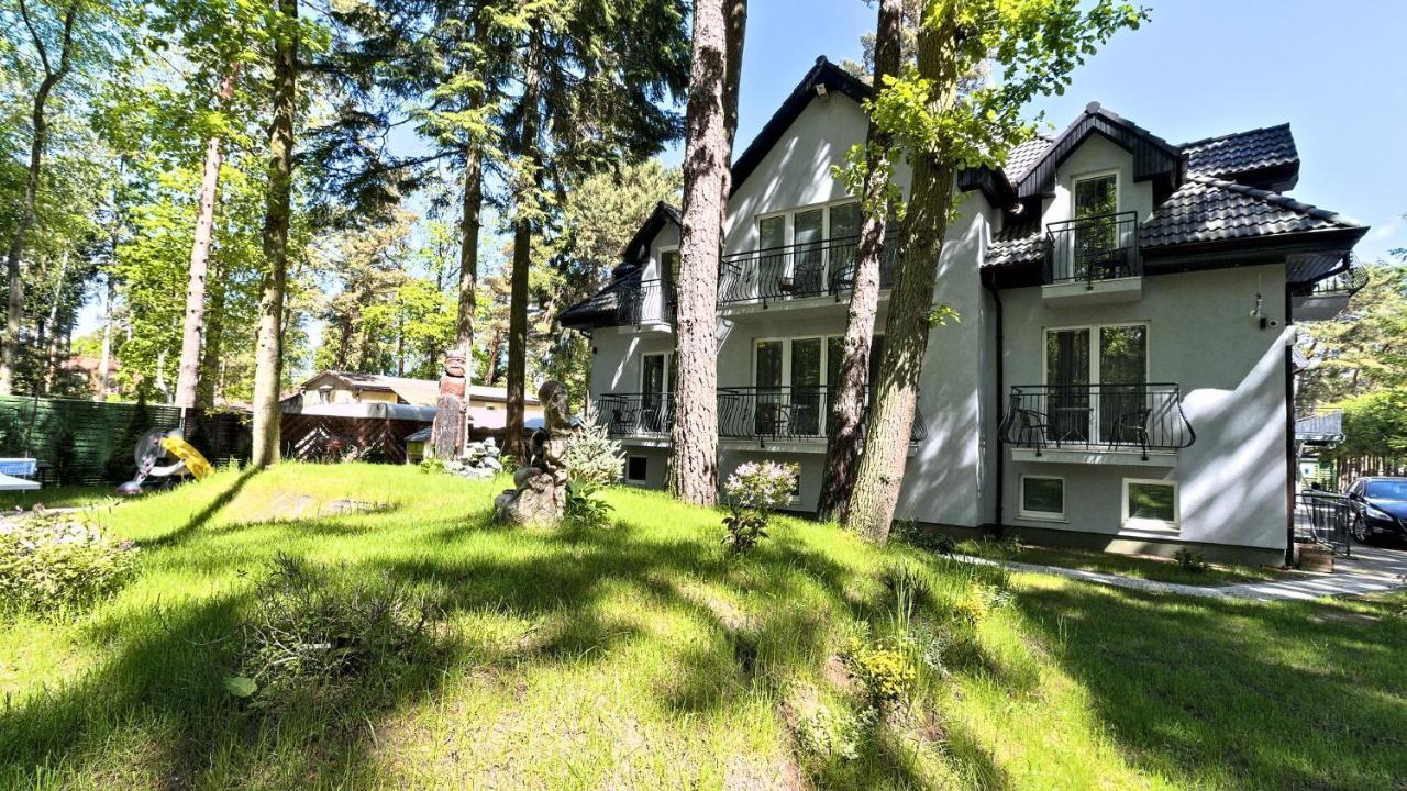 Lc Pokoje & Apartamenty Pobierowo Exterior photo