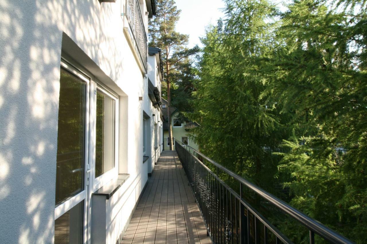 Lc Pokoje & Apartamenty Pobierowo Exterior photo